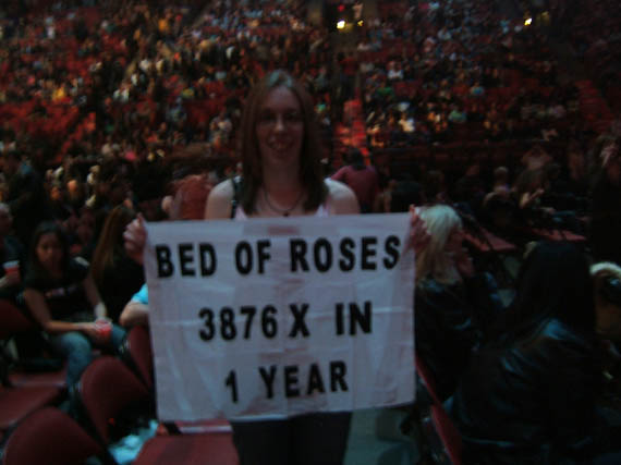 Marie-Hélène Cyr - Spectacle de Bon Jovi au Centre Bell, Québec, Canada (14 décembre 2005)